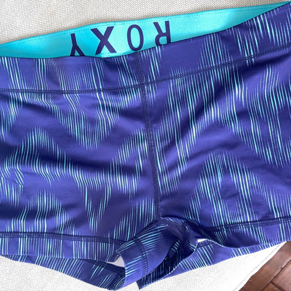 Roxy spandex shorts